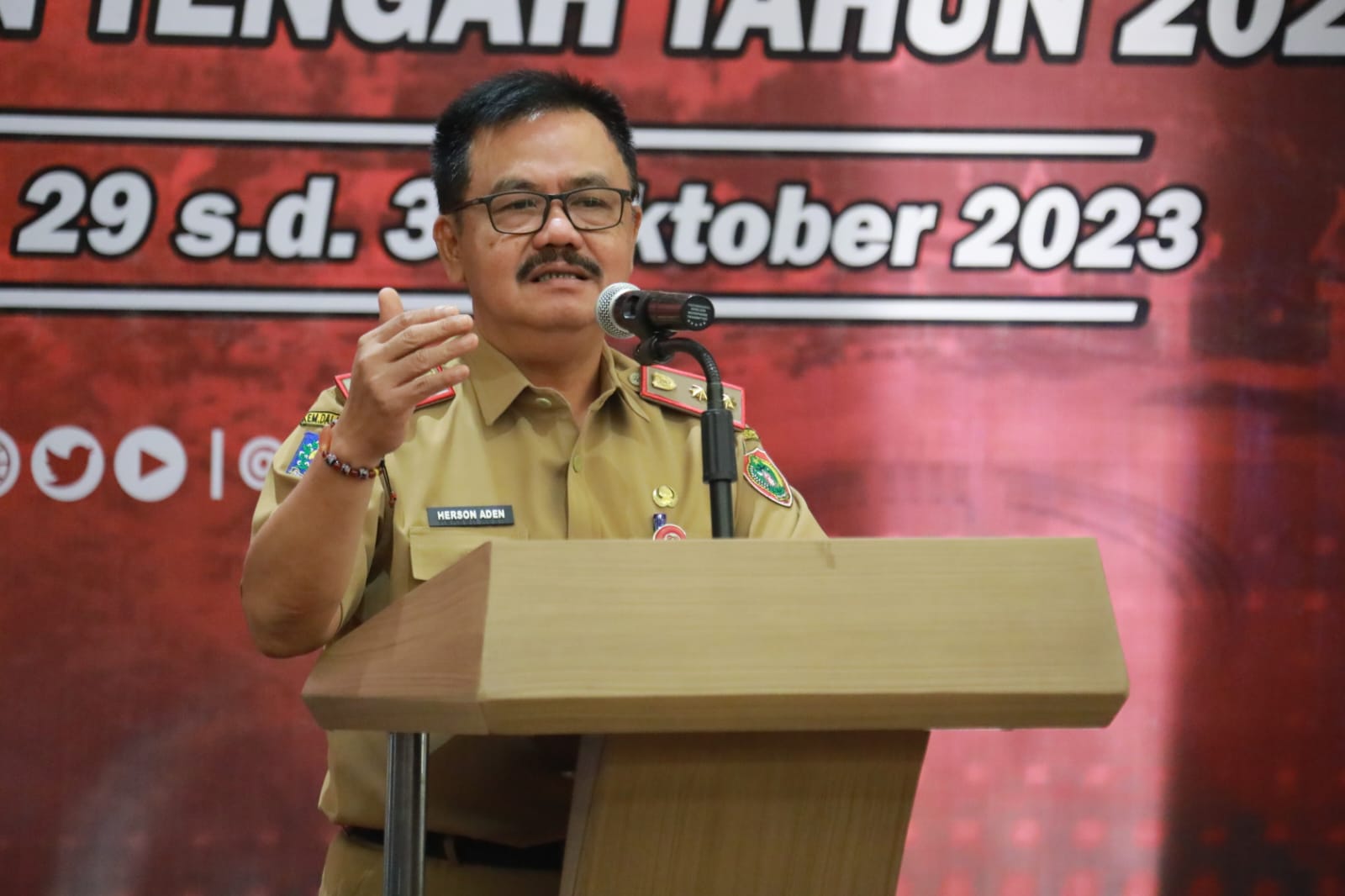 Herson B Aden Buka Kegiatan Sosialisasi Penguatan Kapasitas Kelembagaan Posyantek Se-Kalteng Tahun 2023