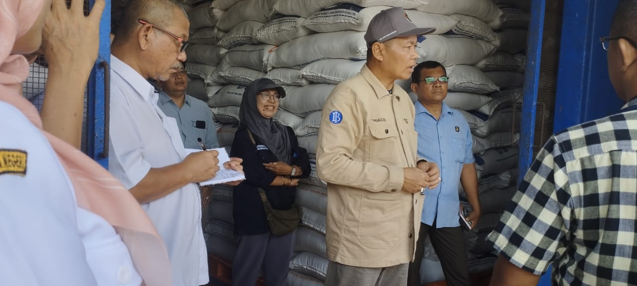 Tim TPID dan Dishanpang Prov. Kalteng Sidak Pasar di Kab. Kotim