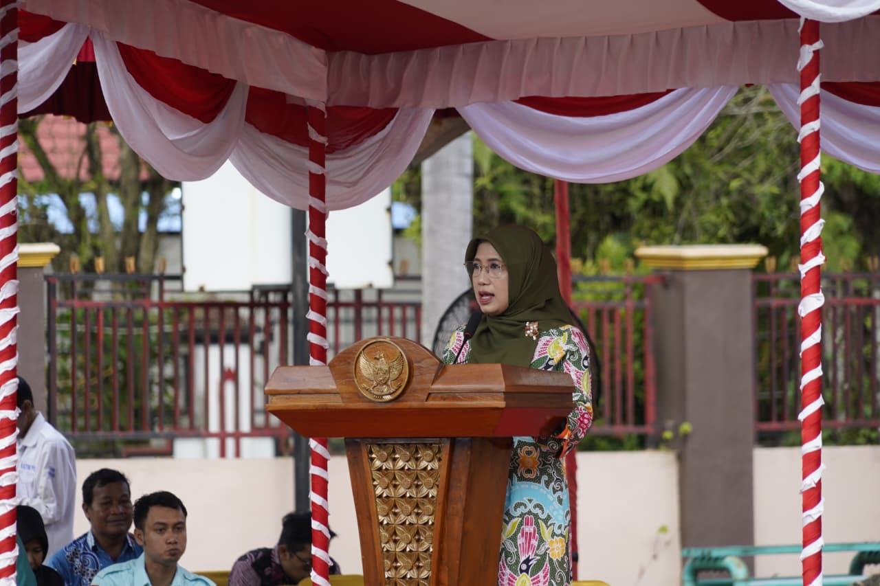 Asisten Administrasi Umum Setda Kalteng Tutup Latsar CPNS, Tekankan ASN Profesional dan Berintegritas