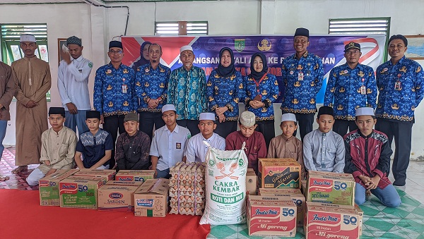Pj. Bupati Kab. Barsel Anjangsana ke Panti Asuhan Darurrahmah Buntok 