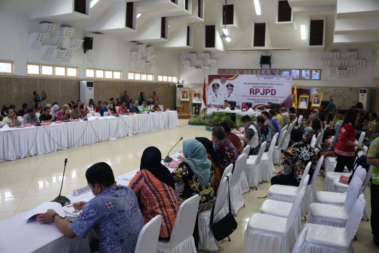 Pemprov. Kalteng Gelar Kegiatan Konsultasi Publik Rancangan Awal RPJPD Provinsi Kalteng Tahun 2025-2045