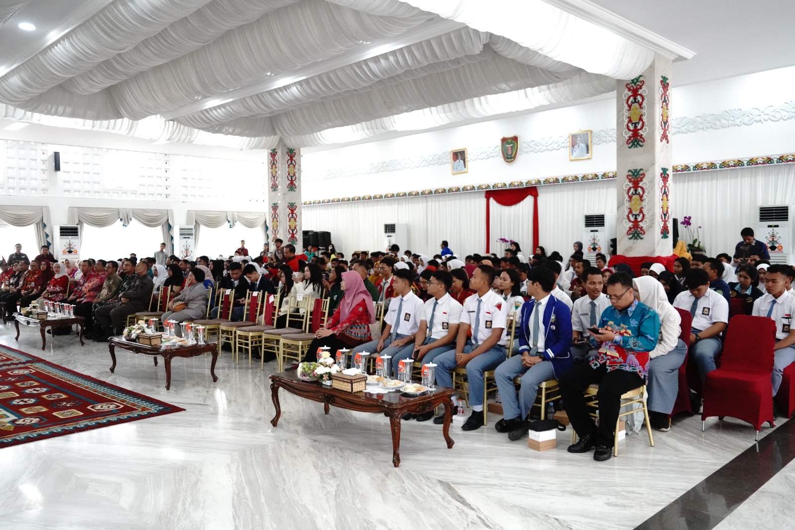 Gubernur Sugianto Sabran Gelar Silaturahmi dan Dialog Pendidikan bersama Siswa / Siswi Perwakilan SMA Se- Kalteng