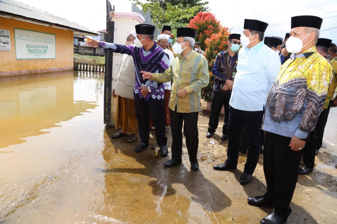 Kemenag Mulai Salurkan Bantuan untuk Masyarakat Terdampak Banjir Kalsel