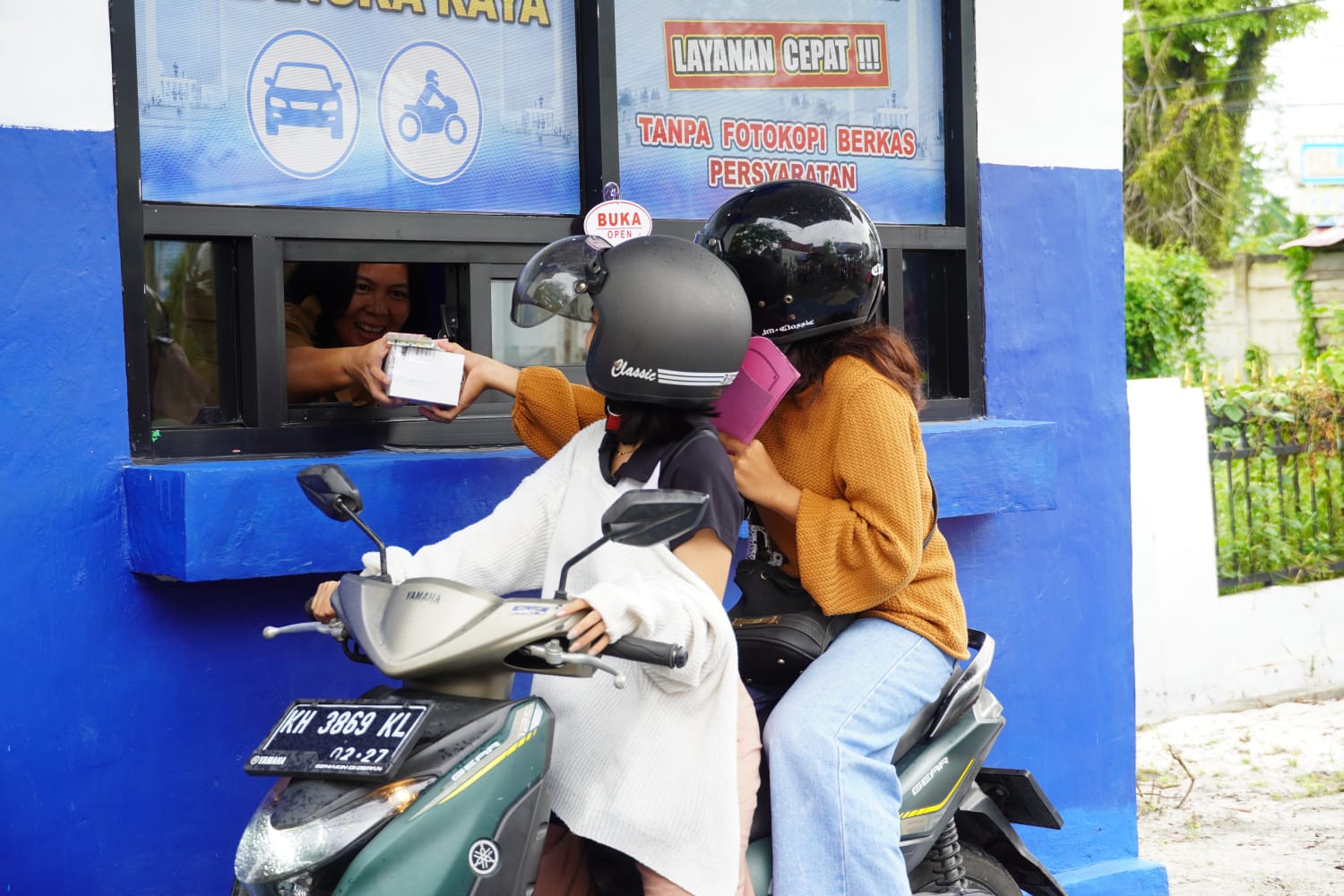 Samsat Drive Thru Kini Hadir di Palangka Raya, Bayar Pajak Kendaraan Jadi Mudah dan Cepat