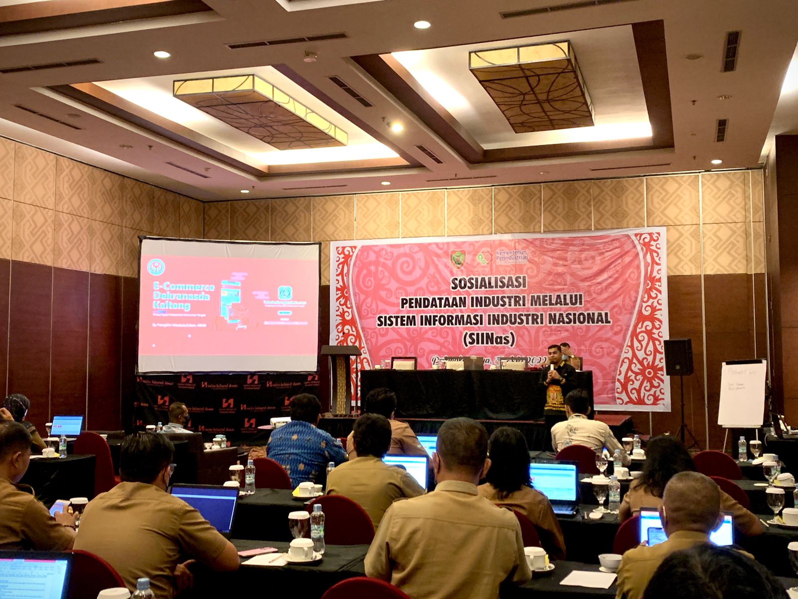 Dekranasda Gencarkan Sosialisasi E-Commerce tokokaltengberkah.com