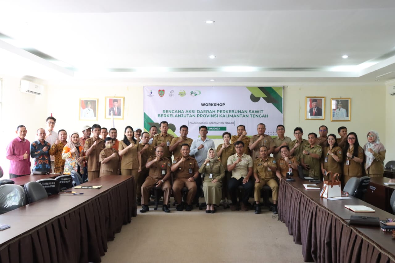 Asisten Ekbang Sri Widanarni Buka Workshop Rencana Aksi Daerah Perkebunan Kelapa Sawit Berkelanjutan Kalteng Tahun 2023