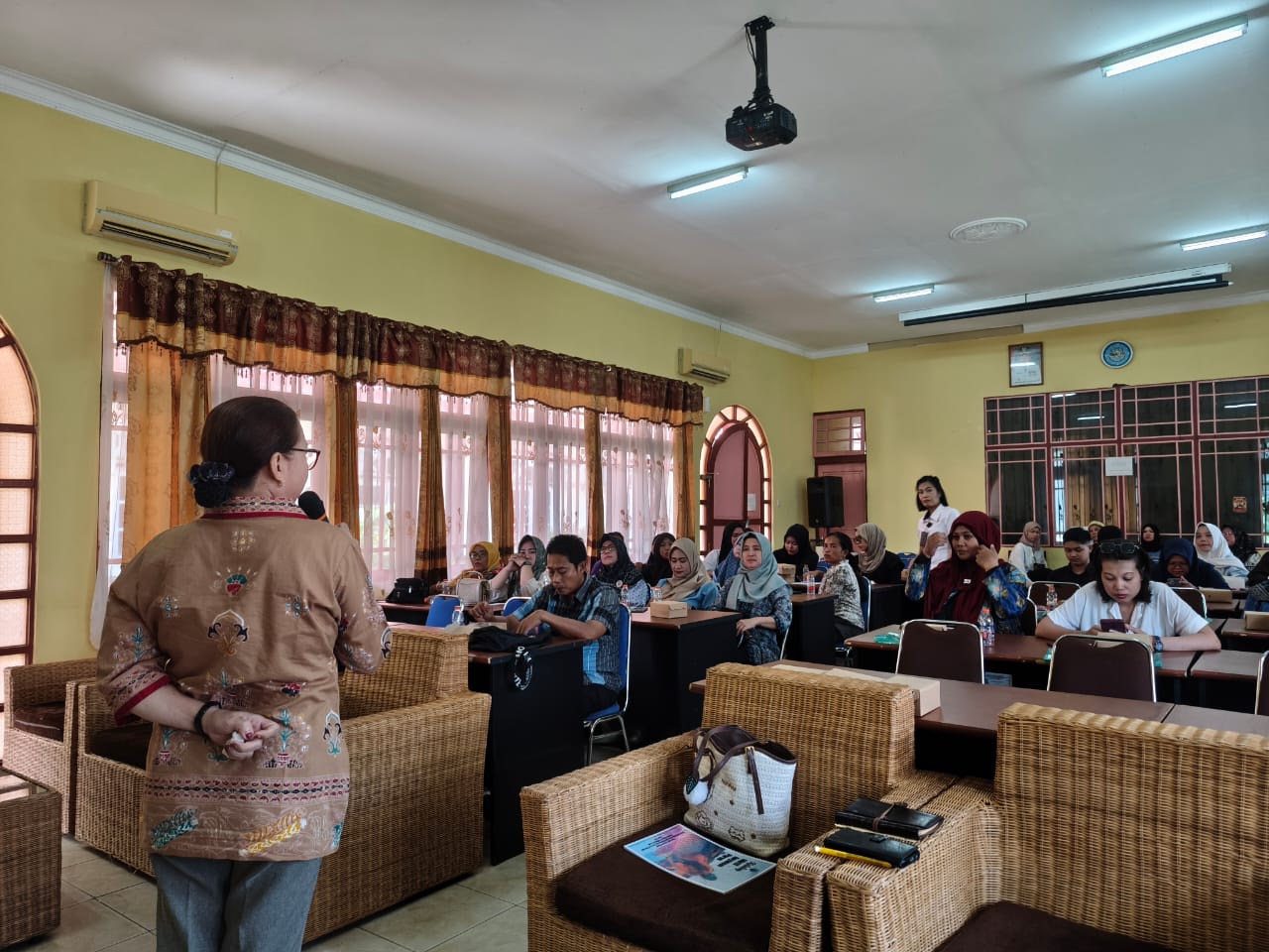 Dinas Dagperin Prov. Kalteng Adakan Pelatihan Industri Kecil Menengah