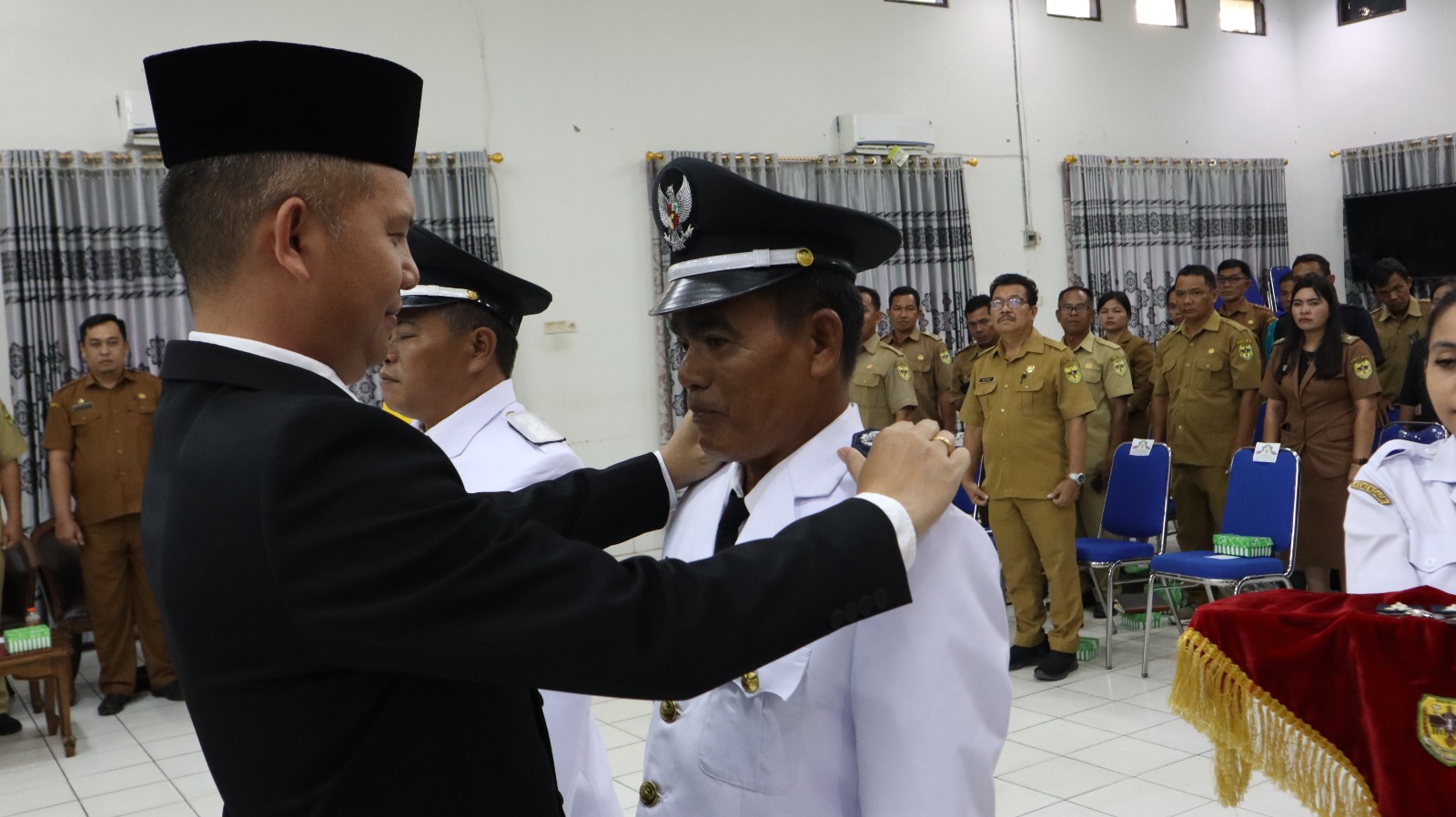 Bupati Gunung Mas Lantik 2 Pj Kepala Desa Kecamatan Rungan