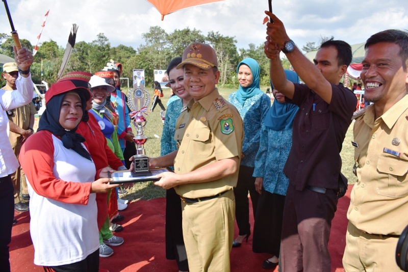 Meriahnya Jambore PKK di Bataguh