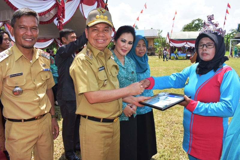 Meriahnya Jambore PKK di Bataguh