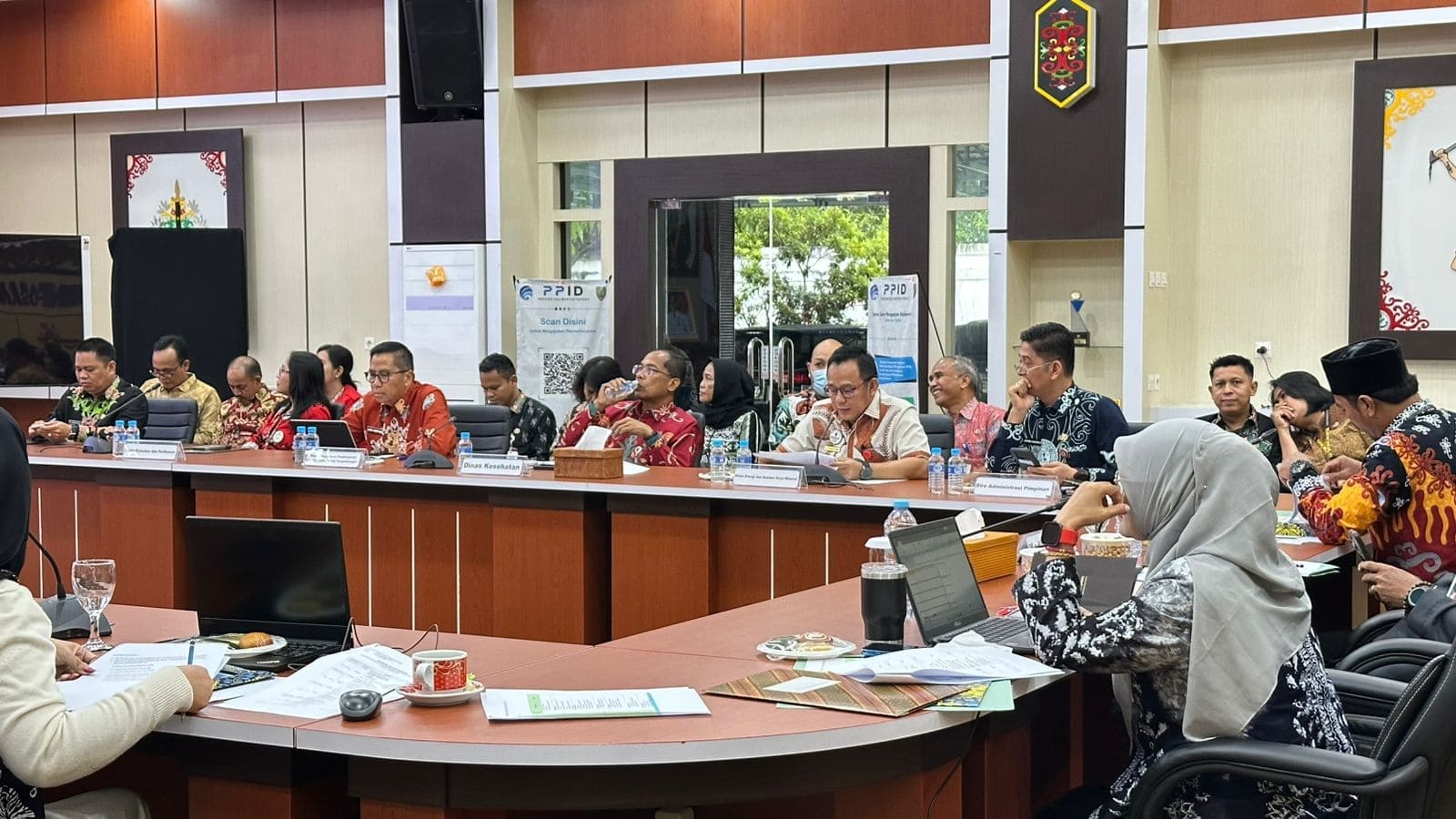 Dinas ESDM Ikuti Tahapan Presentasi Dalam Monitoring dan Evaluasi Keterbukaan Informasi Publik Provinsi Kalimantan Tengah Tahun 2024 
