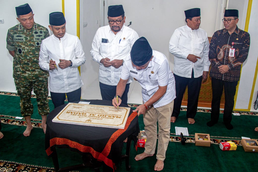 Pemerintah Pusat dan Daerah Resmikan Masjid Al Qadar, Jadi Pusat Ibadah dan Kebersamaan Warga Sabaru